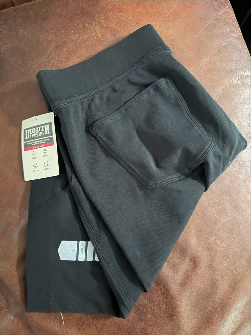 Duluth Trading Black Stretch Pocket shorts